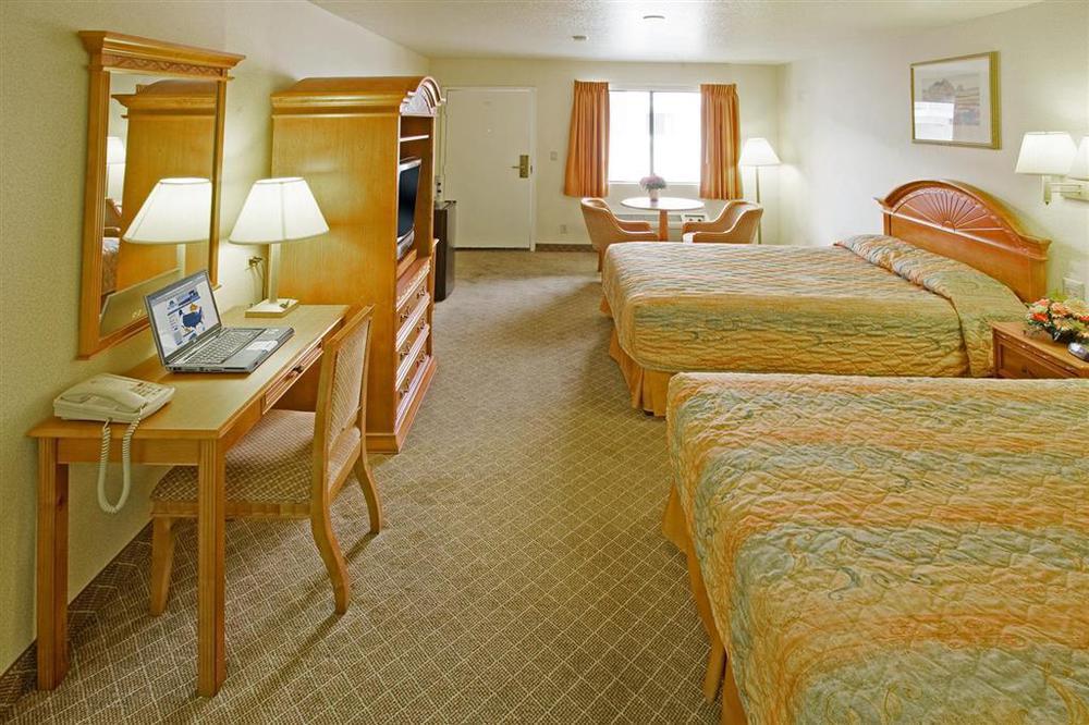 Hotel Hacienda At Ontario Ranch Номер фото